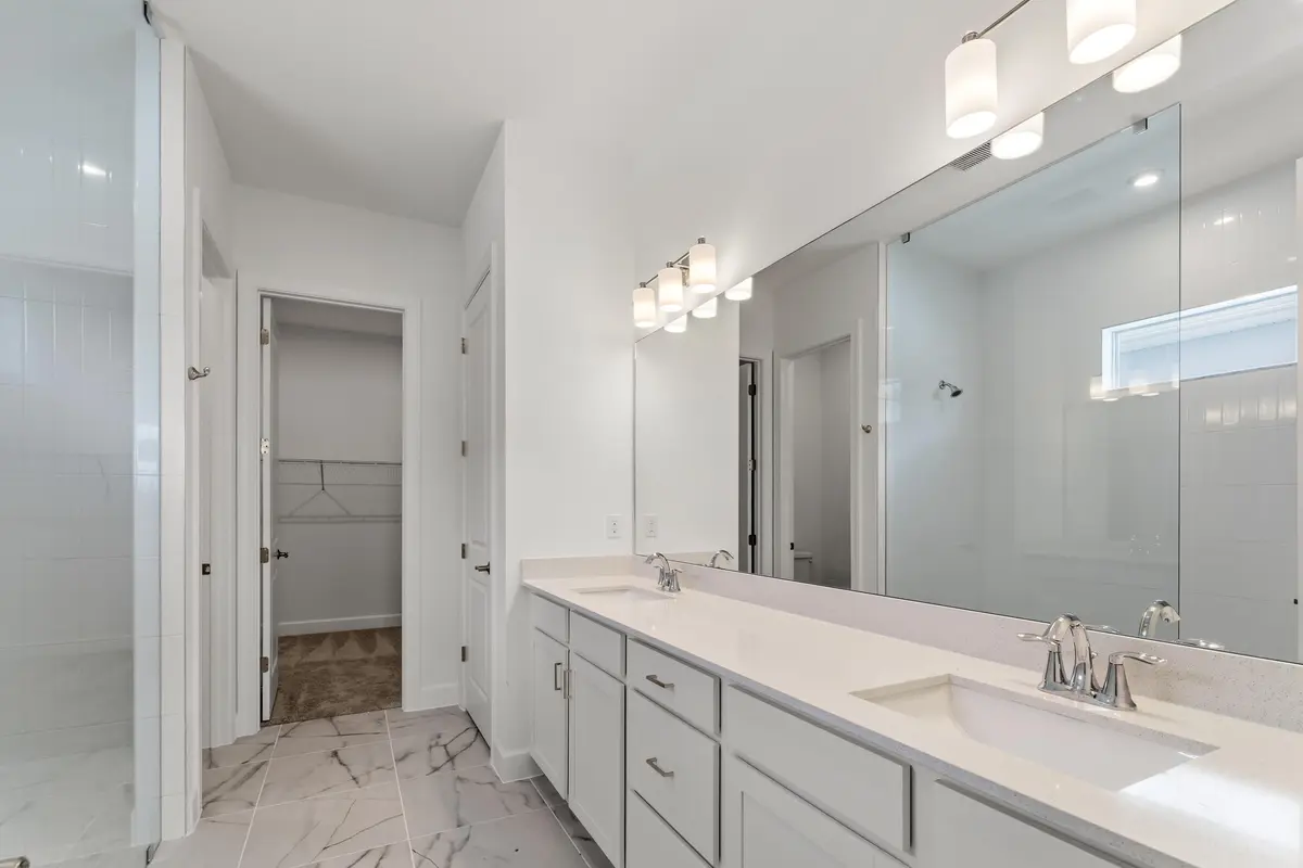 US_SEF_CANOPY_LOT 157_OWNERS BATH at 14254 SW Artesia Dr Drive, Port St. Lucie