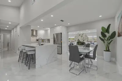 11120 NW 27TH Place, Sunrise – sold