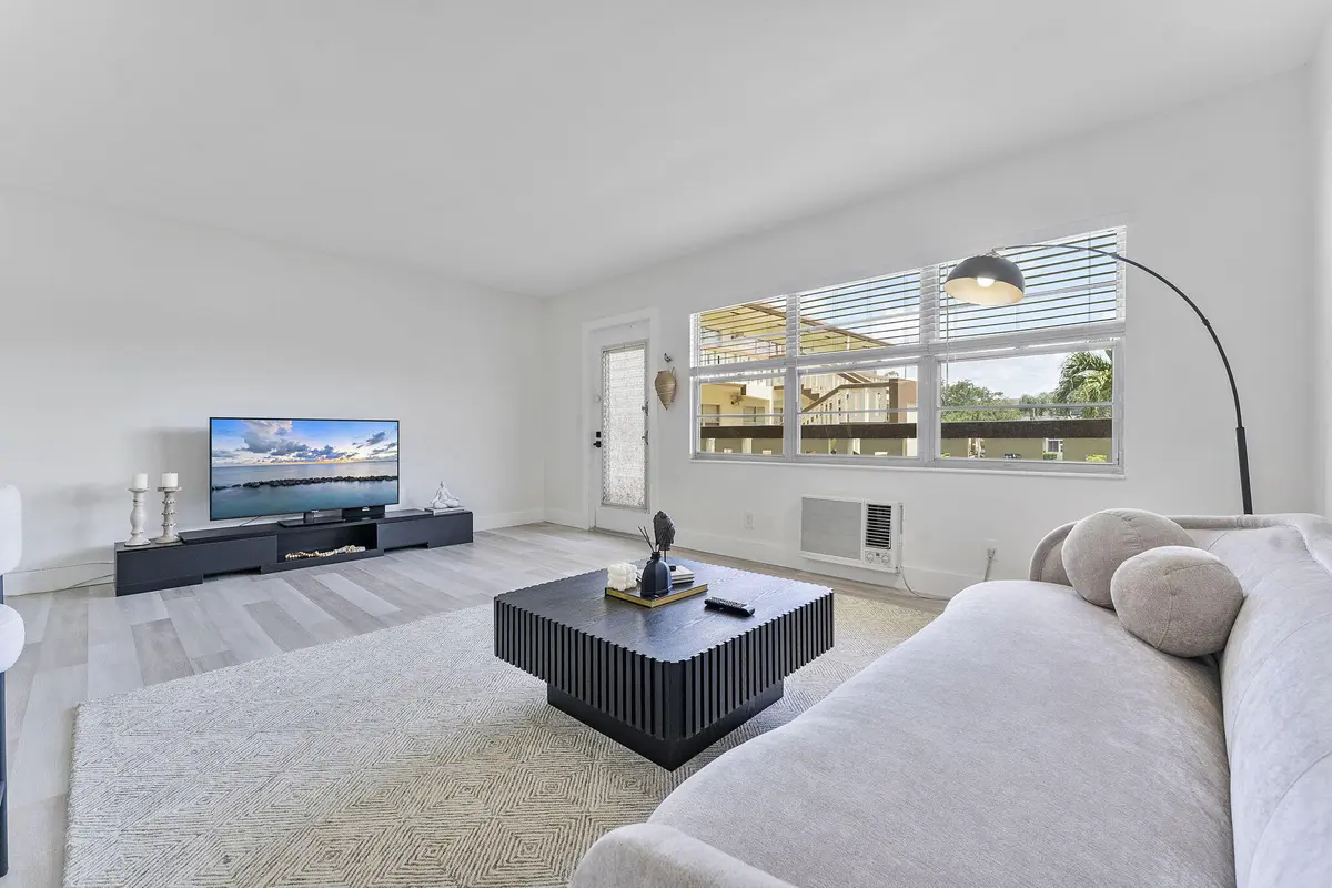20-web-or-mls-DSC02276 at 275 Mansfield G, Boca Raton