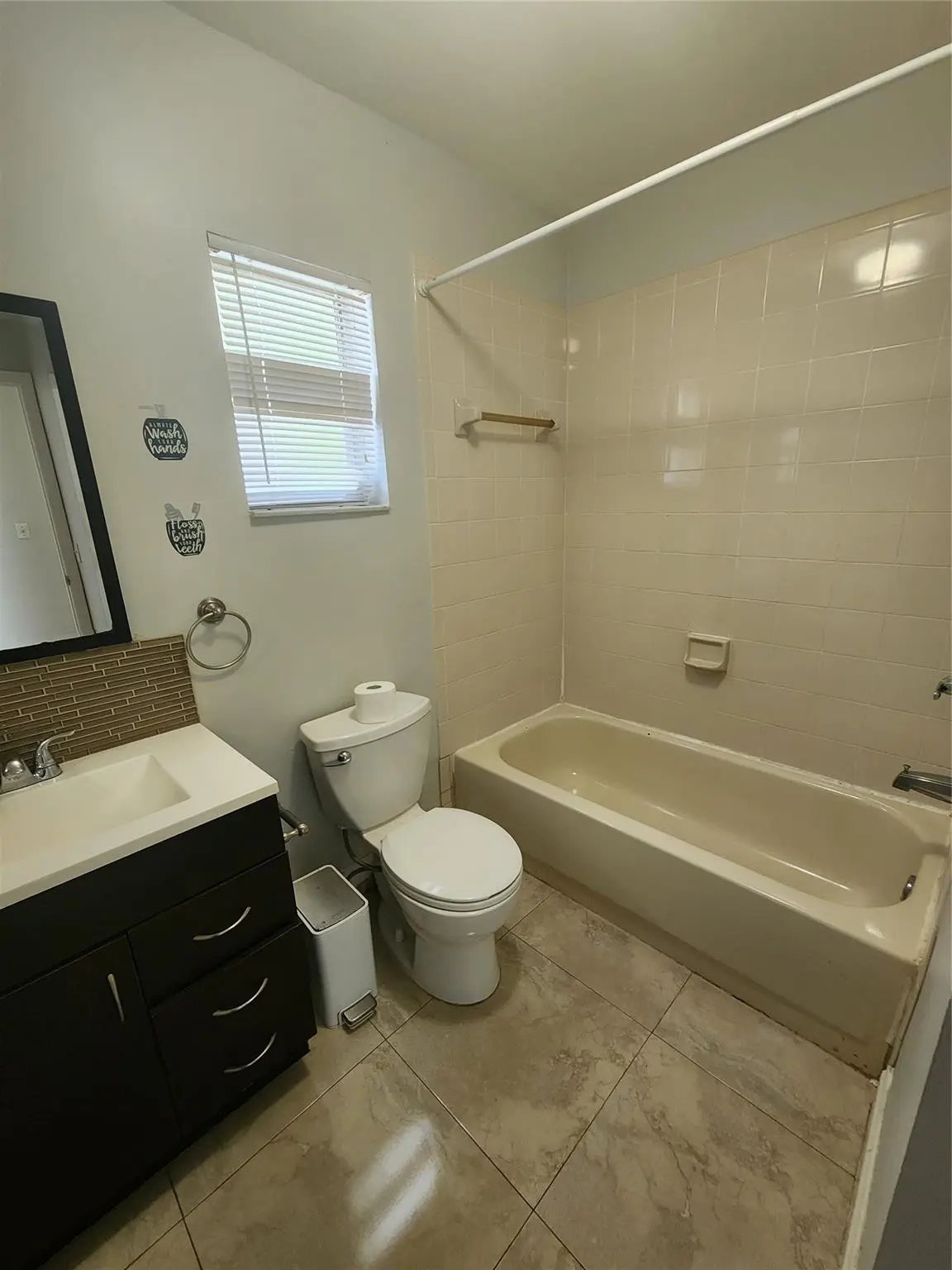 Photo 4 at 13955 Langley Place, Davie