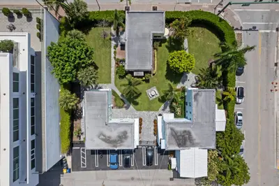 90 SE 5th Avenue, Delray Beach – Apartment for rent