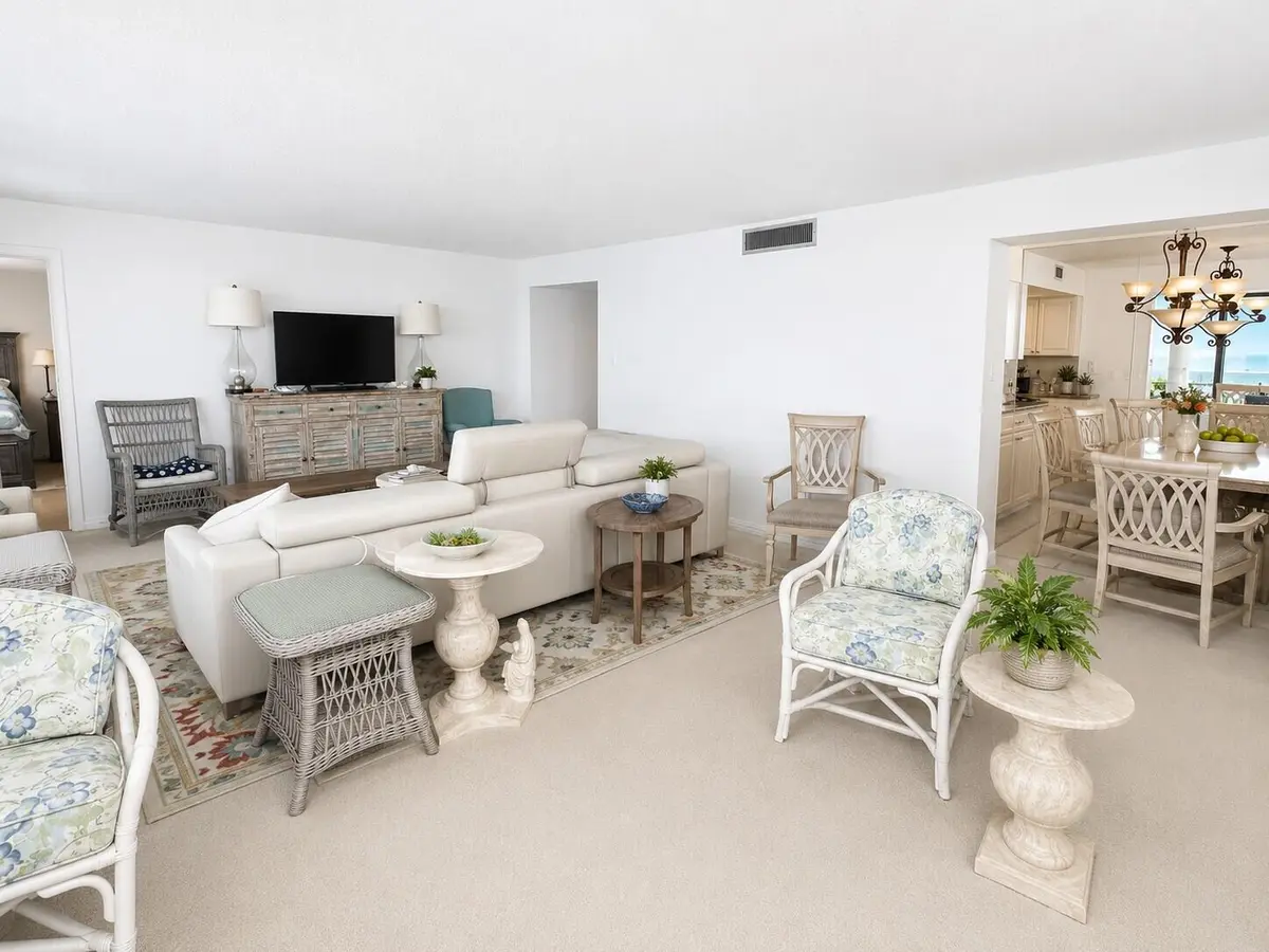 AI-1 at 5380 N Ocean Drive 4e, Singer Island