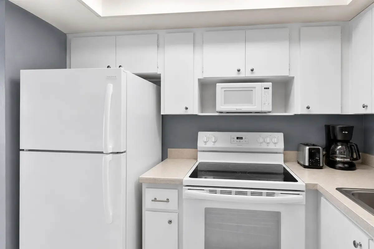 AI Kitchen - appliances at 10000 Meridian Way 15, Palm Beach Gardens
