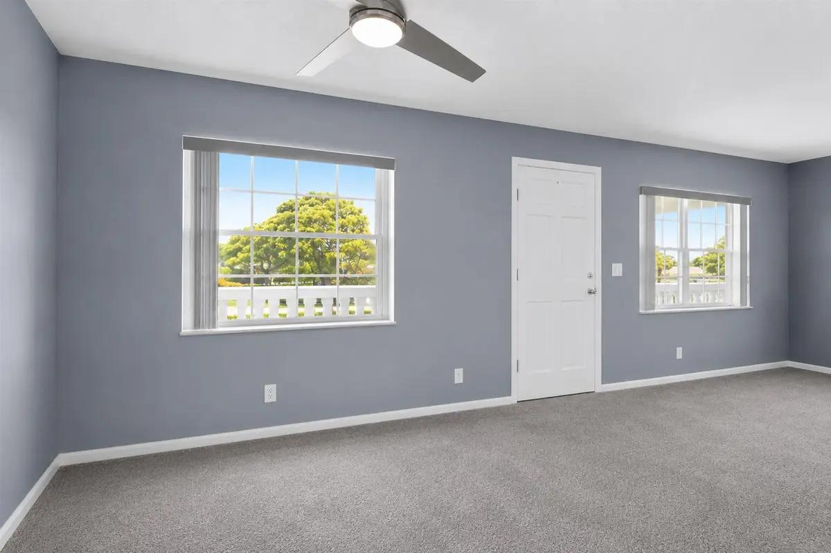 AI Front Great Room at 10000 Meridian Way 15, Palm Beach Gardens