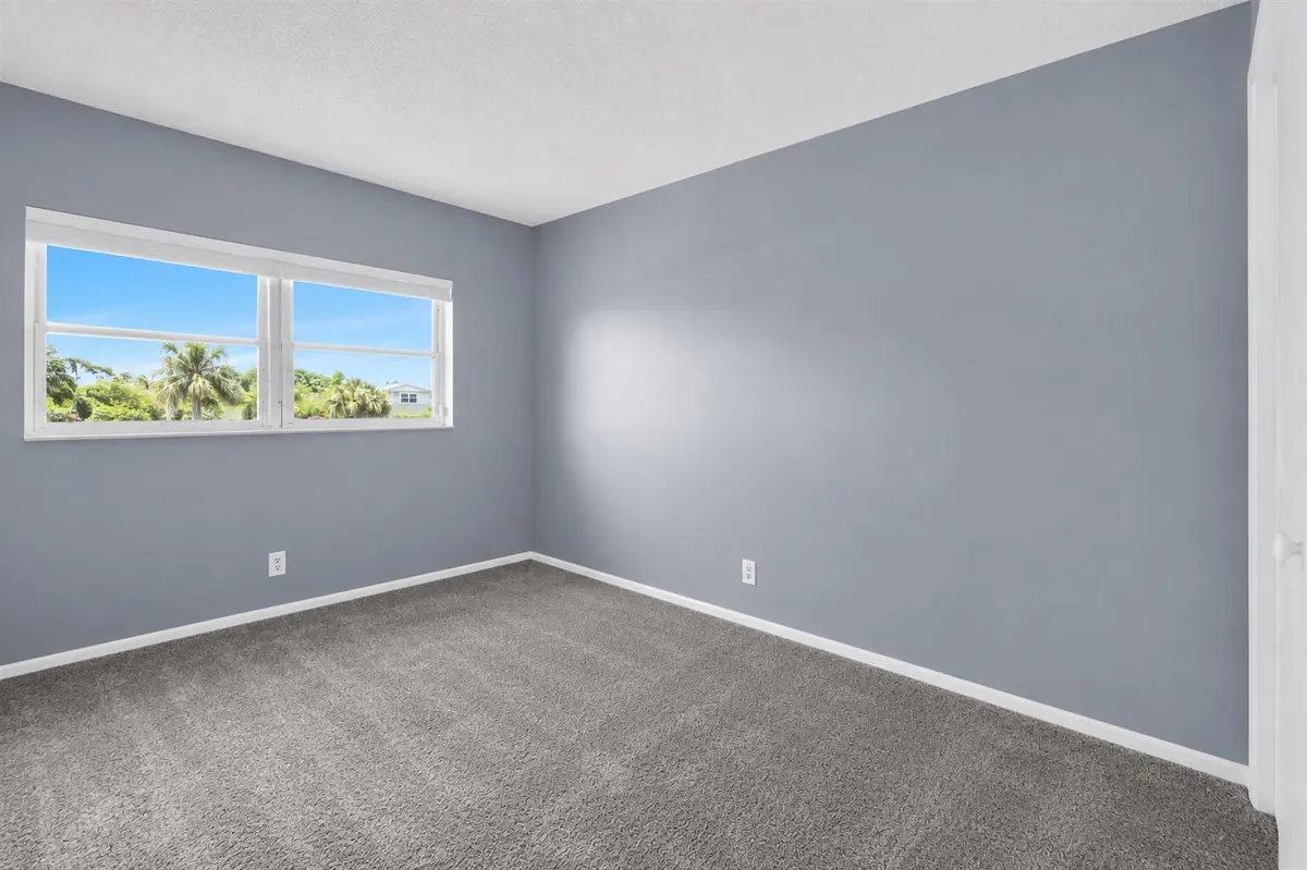 AI Bed 1 at 10000 Meridian Way 15, Palm Beach Gardens