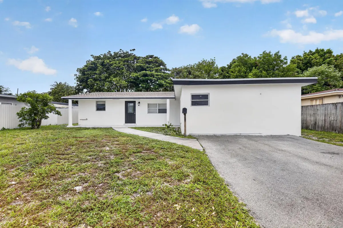 2-web-or-mls-_A7A0508 at 1111 SW 31ST Avenue, Fort Lauderdale