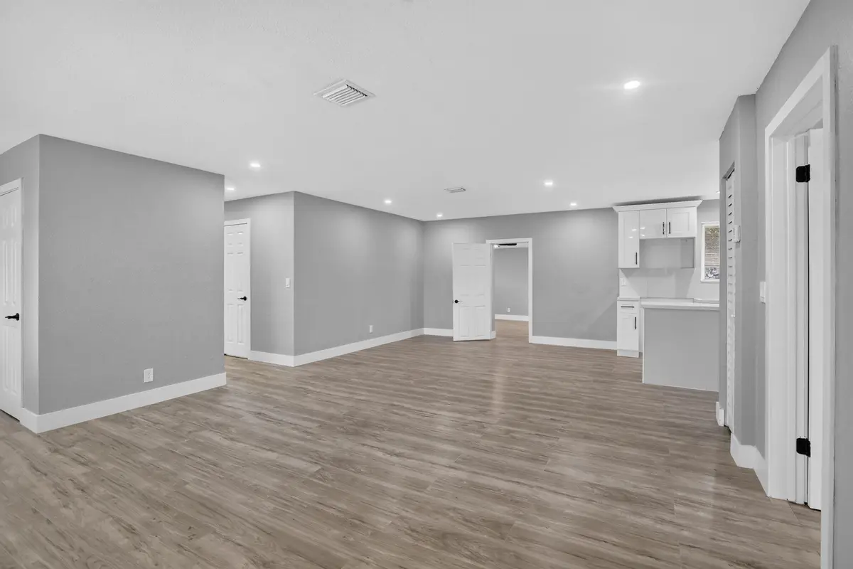 6-web-or-mls-_A7A0559 at 1111 SW 31ST Avenue, Fort Lauderdale
