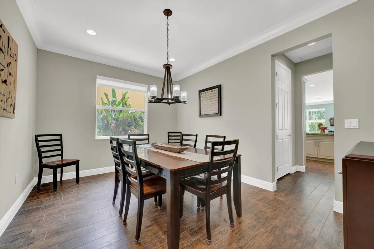 27_Image_6_mls at 9535 Phipps Lane, Wellington