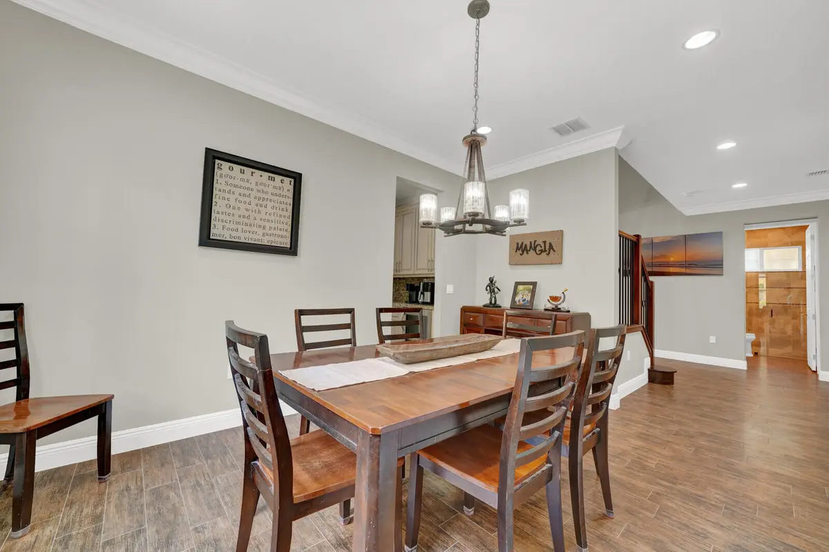 28_Image_7_mls at 9535 Phipps Lane, Wellington