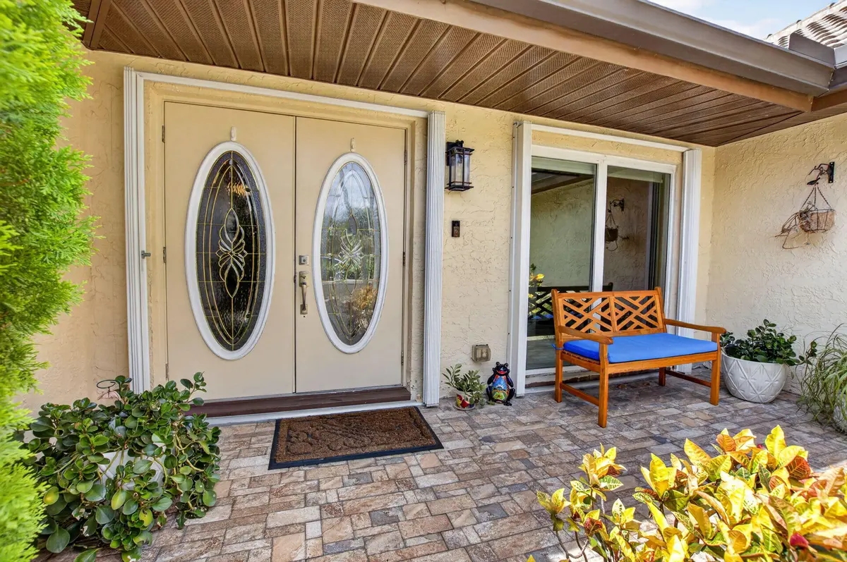 6-web-or-mls-DSC_7338 at 10300 GREENTRAIL Drive, Boynton Beach