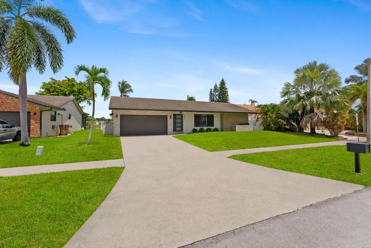 04-4 at 2569 SW 14th Court, Deerfield Beach