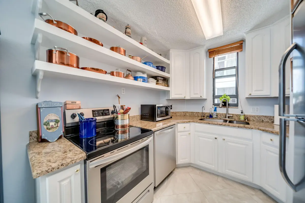 32-web-or-mls-Interior-14 at 1000 S Ocean Boulevard 4D, Pompano Beach