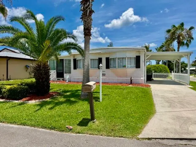 IMG_6929 at 16 Grande Vista Way, Port St. Lucie