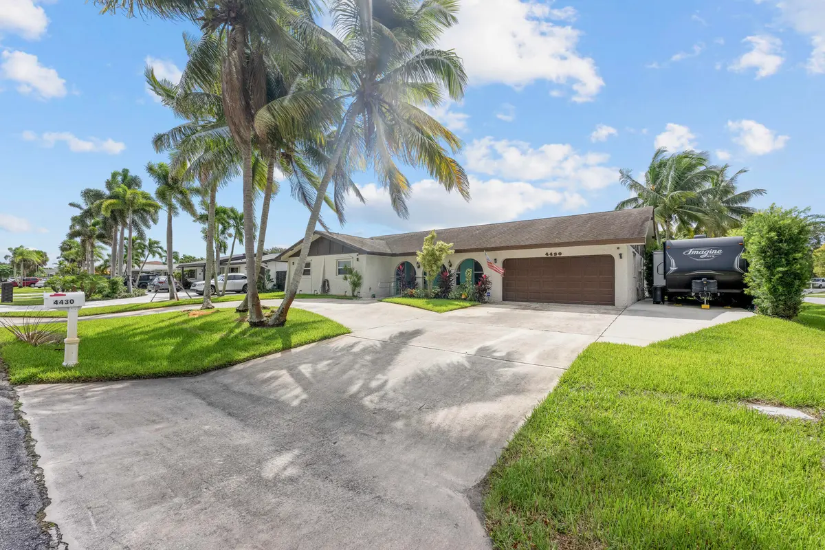 66__jjl3742 at 4430 Gardenia Drive, Palm Beach Gardens