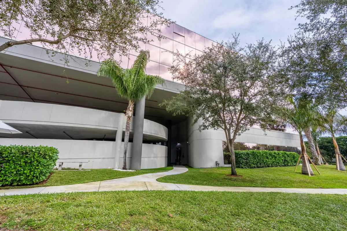 22oo NW-9 at 2200 NW CORPORATE Boulevard 412, Boca Raton