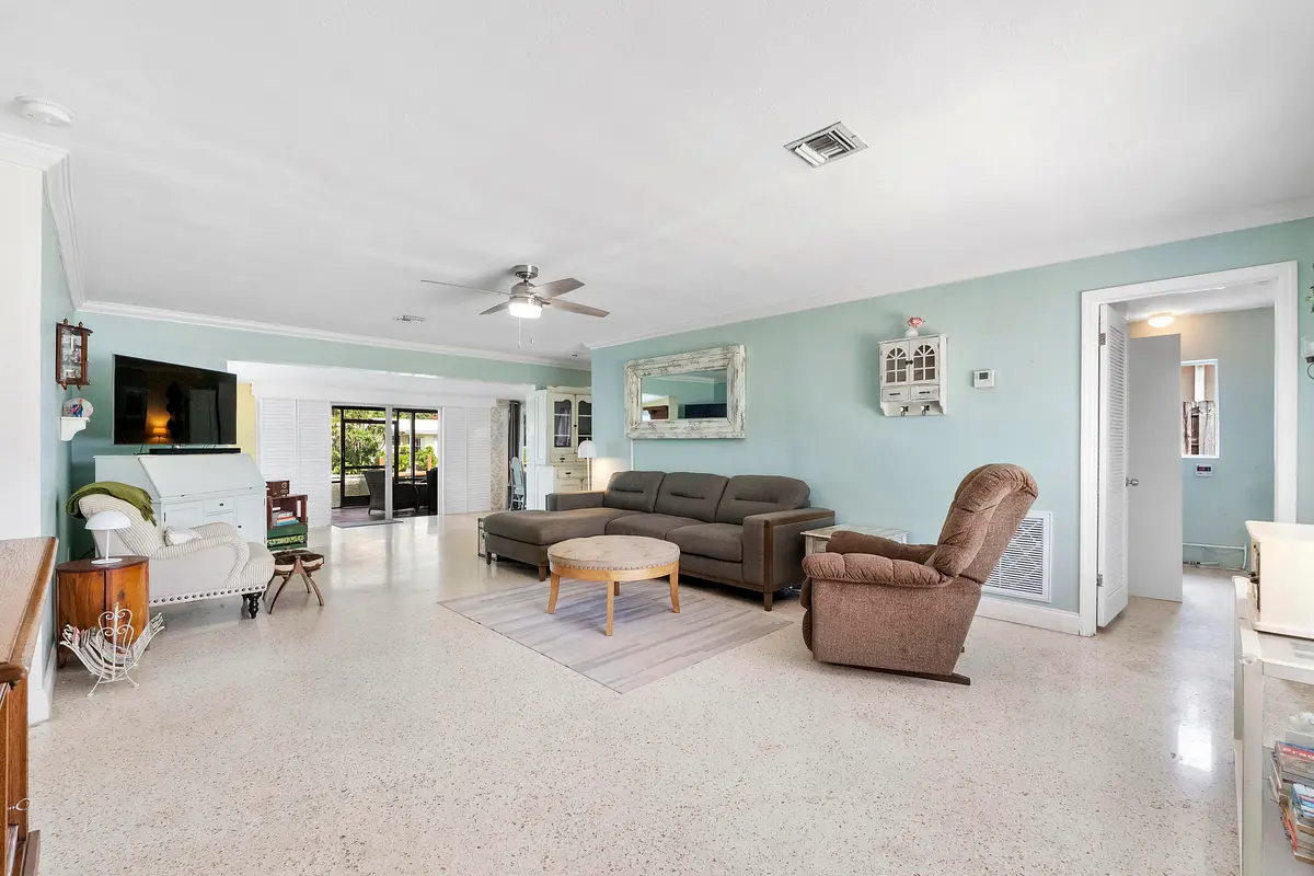 2933 Ne 1st Ave_037 at 2933 NE 1st Avenue, Wilton Manors
