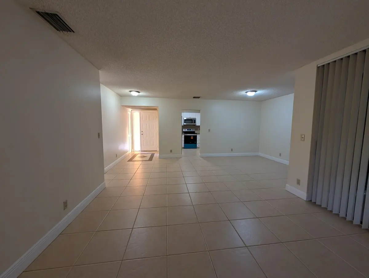 332c1a00-737a-4dd7-9d2a-b5178db98793 at 3830 Coral Tree Circle, Coconut Creek