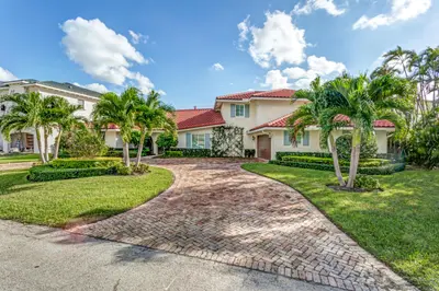 904 HYACINTH Drive, Delray Beach – Single Family Residence for rent