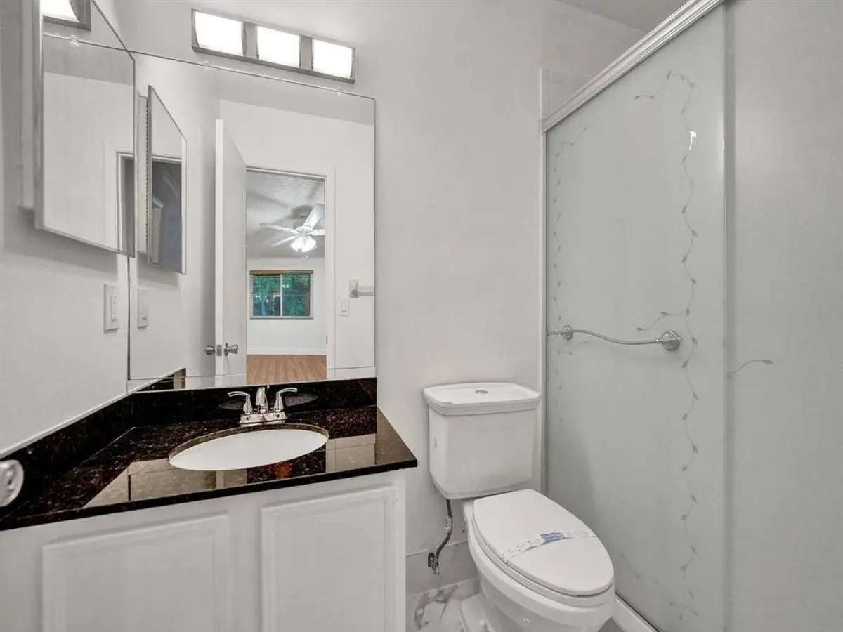 riverside bathroom main at 9845 RIVERSIDE Drive 8-28, Coral Springs