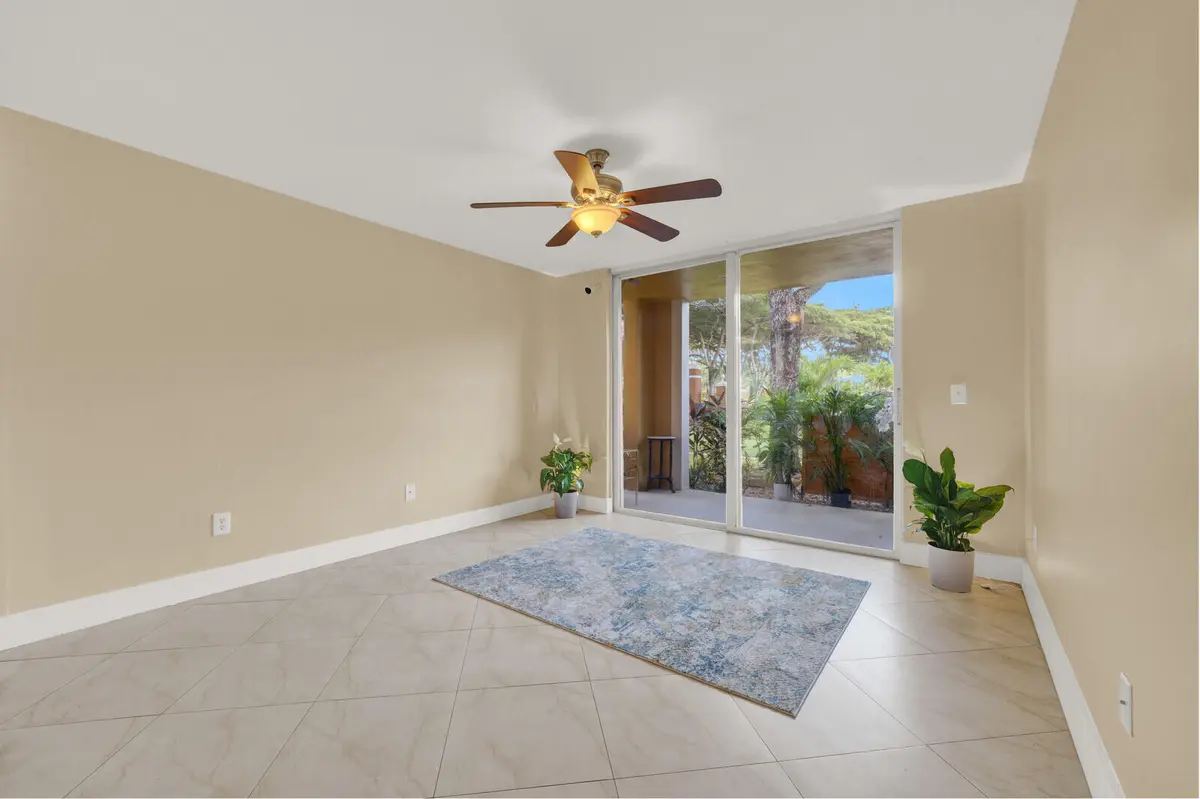 Living Room at 110 Yacht Club Way 105, Hypoluxo
