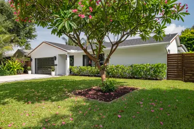 335 Franklin Road, West Palm Beach – Single Family Residence for rent