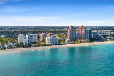 2011 N Ocean Boulevard 405, Fort Lauderdale – Condominium for sale