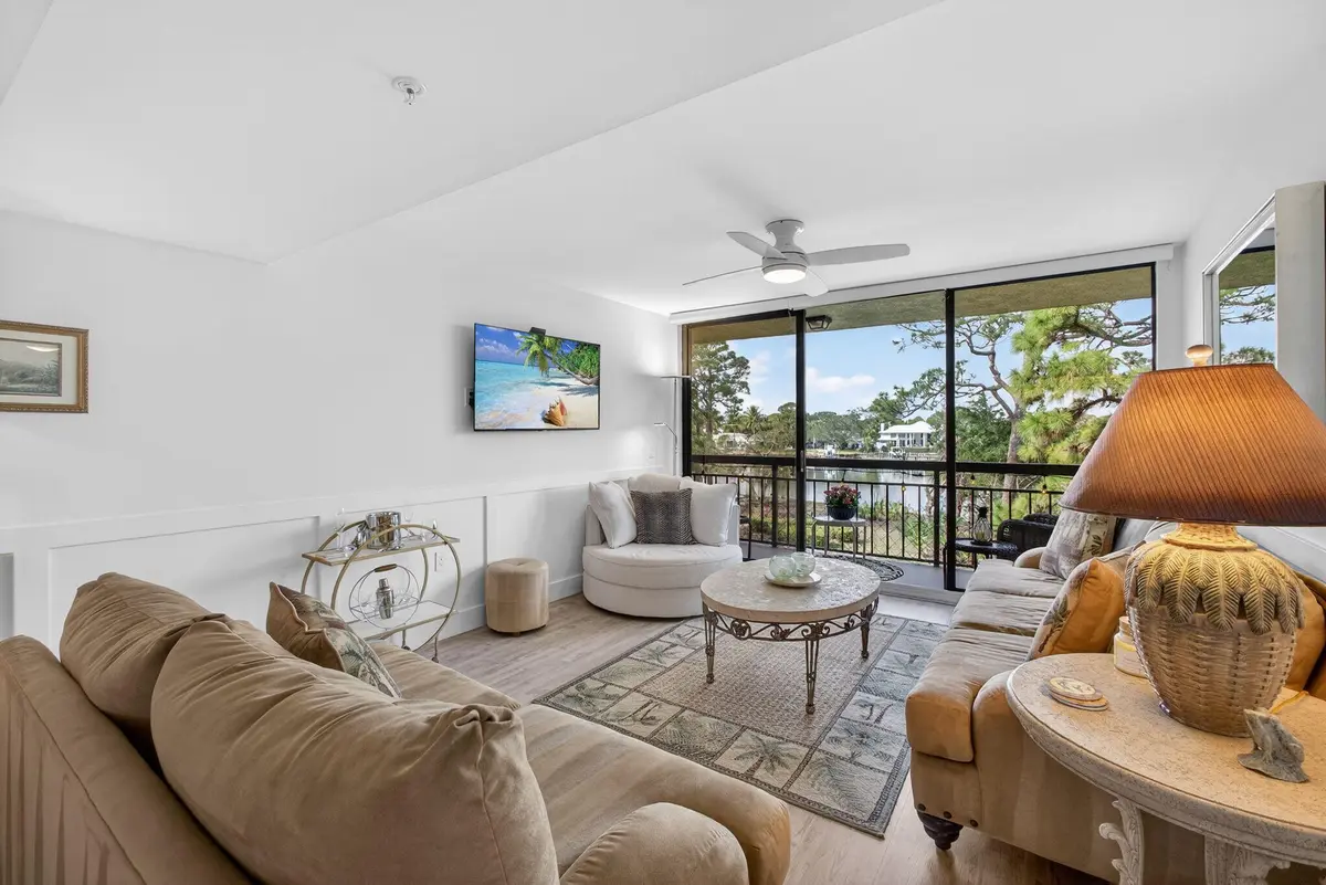 LIVING ROOM at 1901 MARINA ISLE Way 304, Jupiter