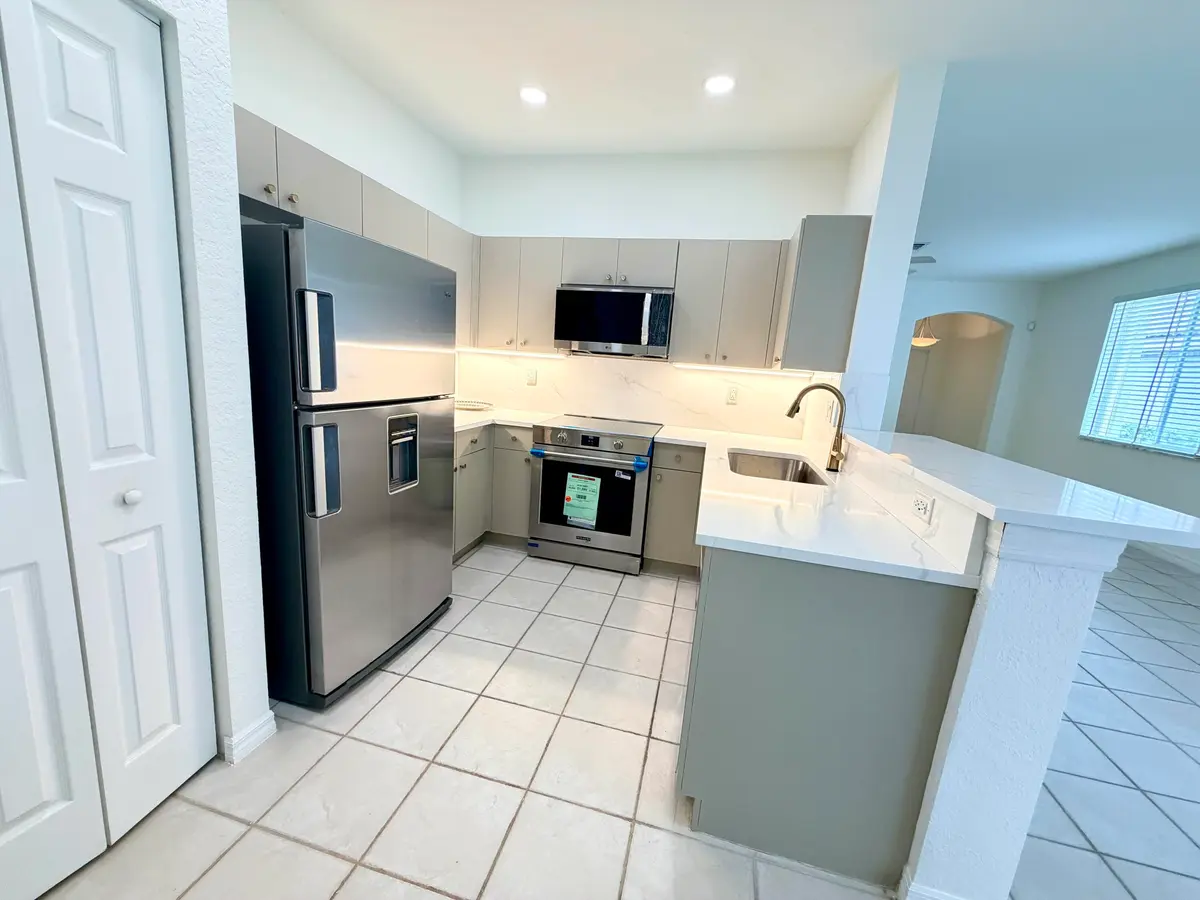 673 CONSERVATION Drive, Weston, FL – photo 4