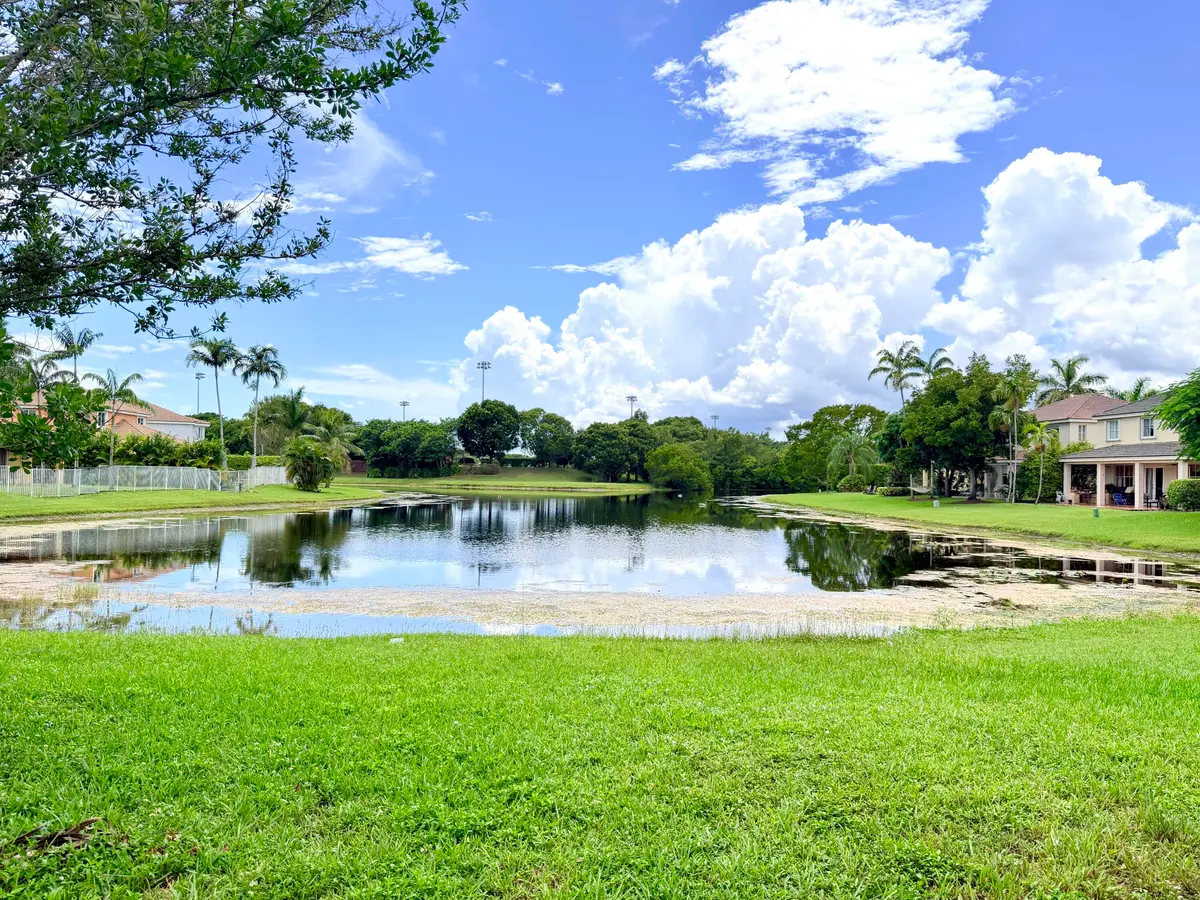 673 CONSERVATION Drive, Weston, FL – photo 2