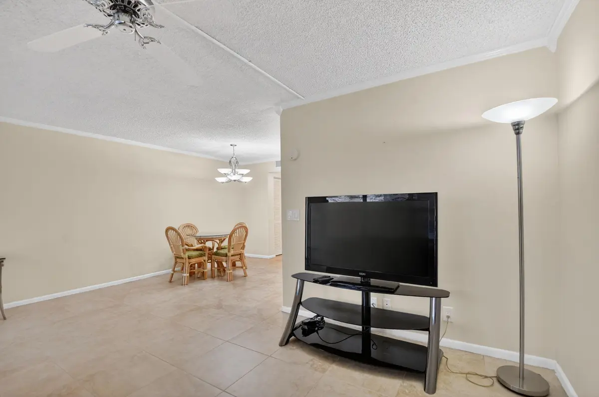 5-web-or-mls-DSC_6048 at 2070 NEWPORT Q Drive, Deerfield Beach