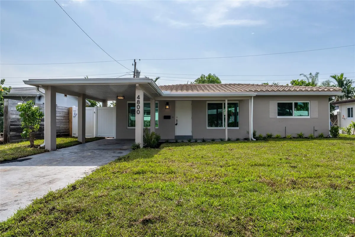 Photo 1 at 4800 NE 4th Avenue, Oakland Park