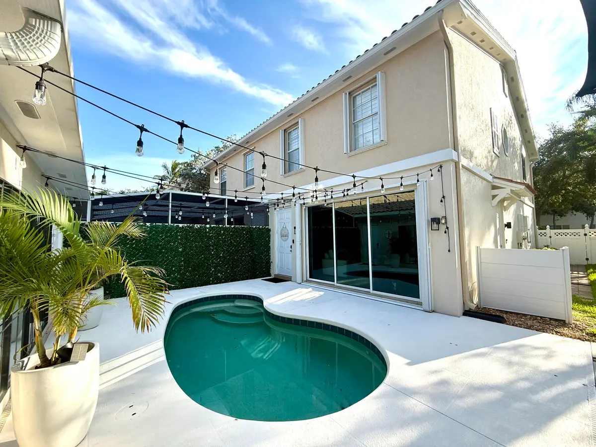 Private Pool at 4122 Parkside Drive, Jupiter