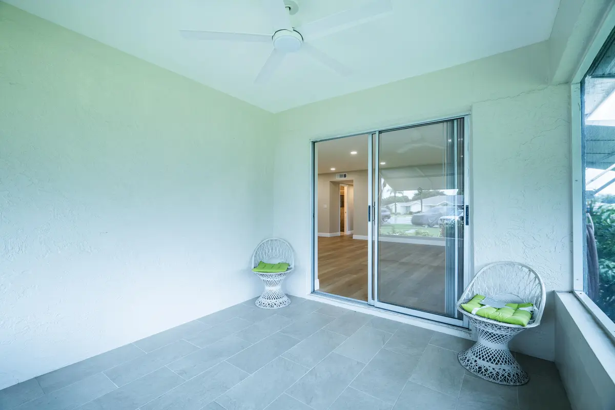 balcon at 14339 Canalview Drive D, Delray Beach