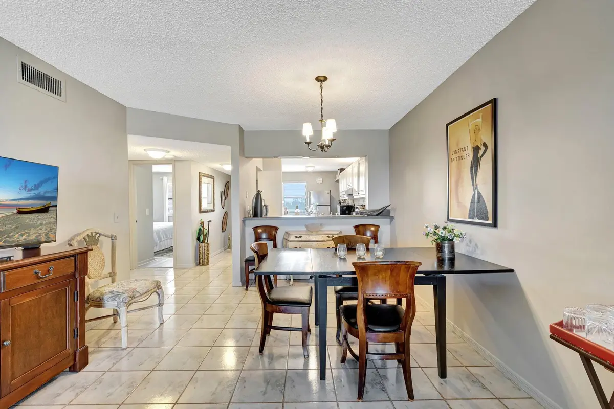 R11088092_20 at 10980 S Ocean Drive, Jensen Beach