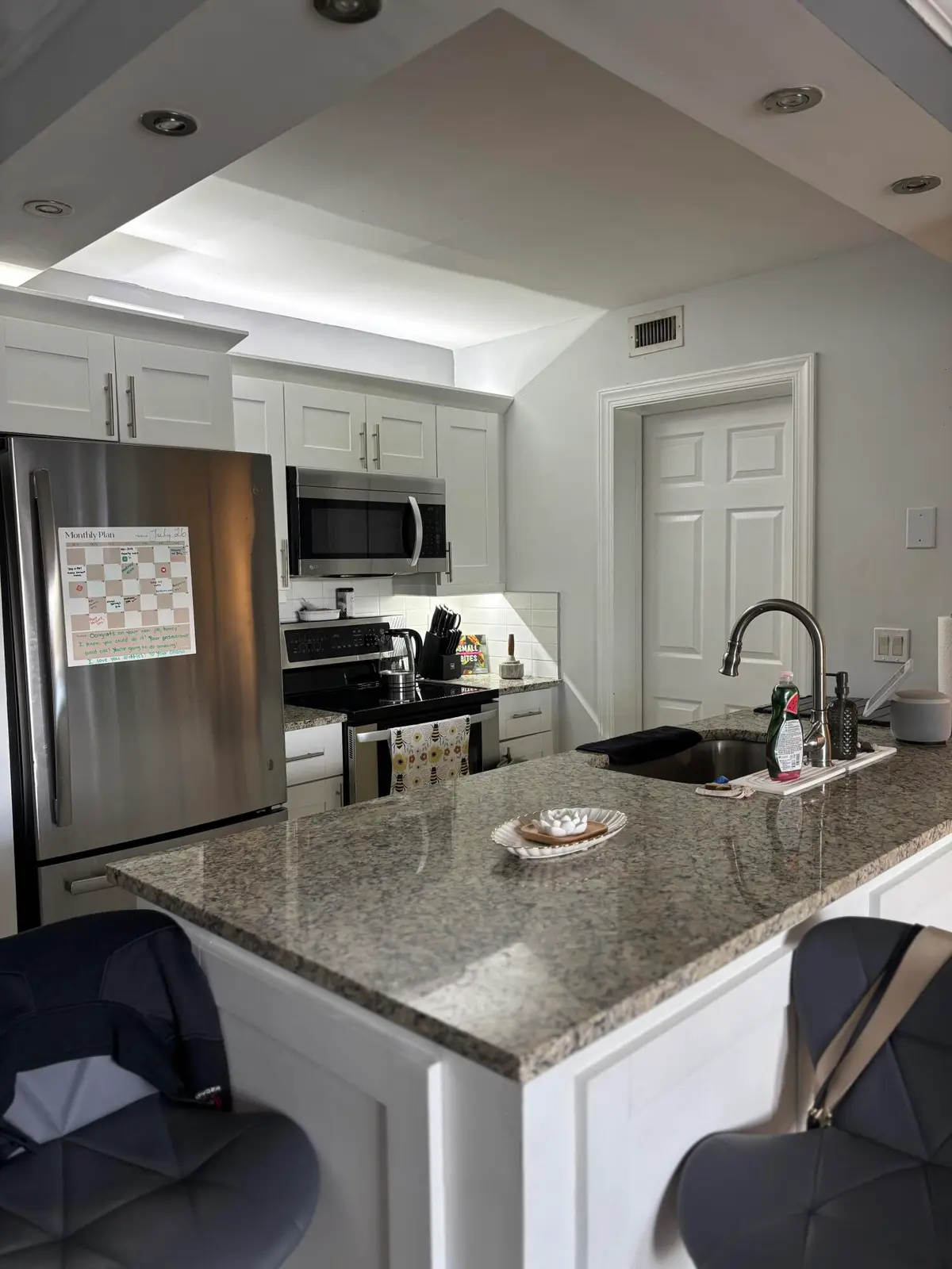 Granite/Stainless appliances at 13771 ONEIDA Drive G2, Delray Beach
