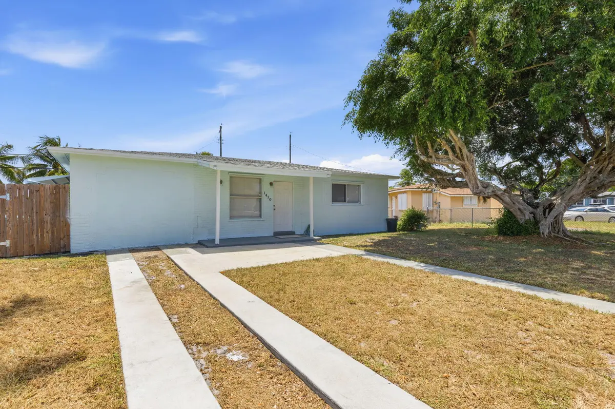 02_beyc6a6a8f933b45e at 1410 NW 1st Court, Boynton Beach