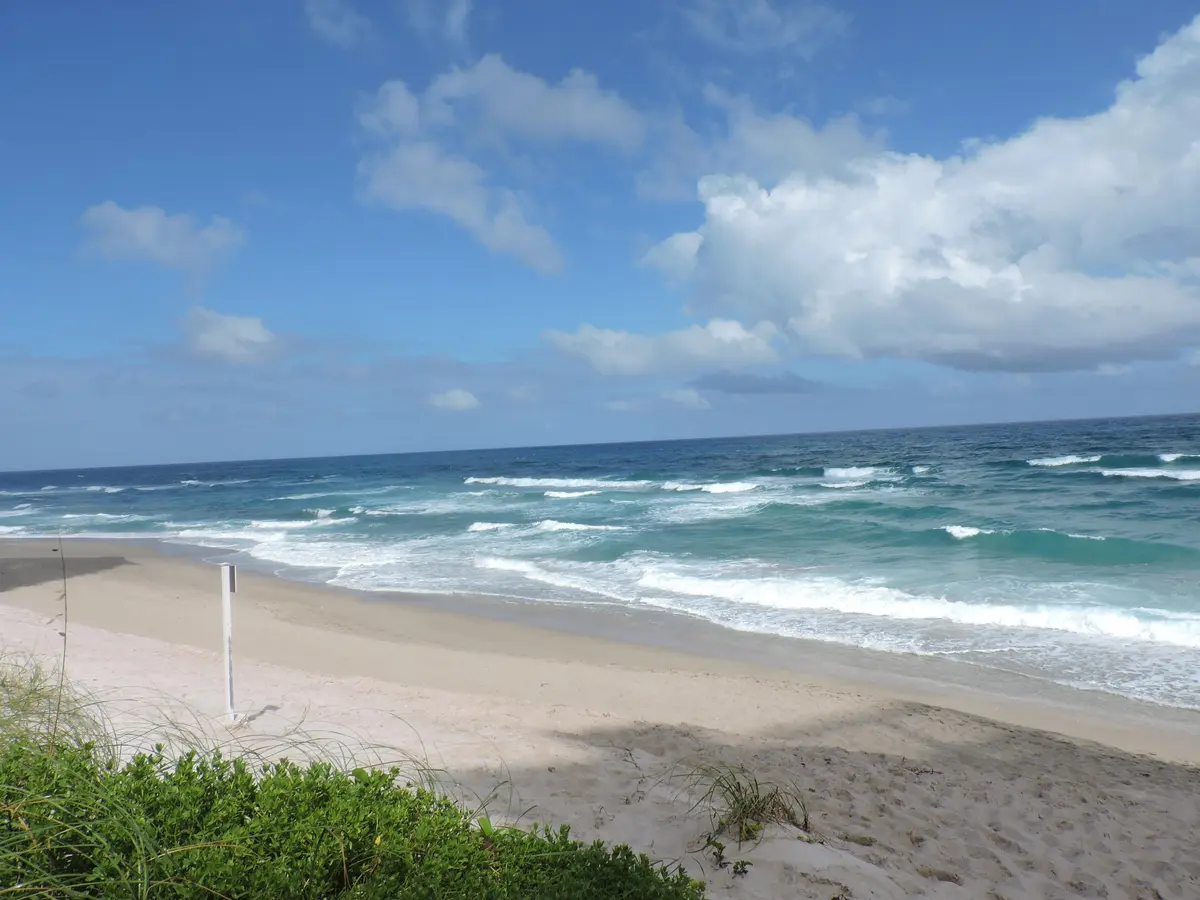 5380 N Ocean Dr 2E at 5380 N Ocean Drive 2e, Riviera Beach