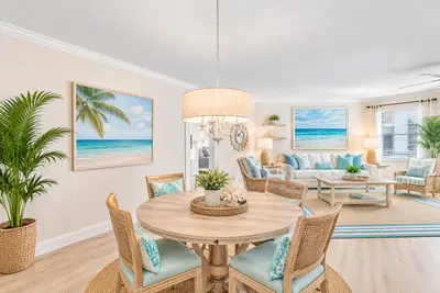 815 NW Flagler Avenue 201, Stuart – Condominium for sale