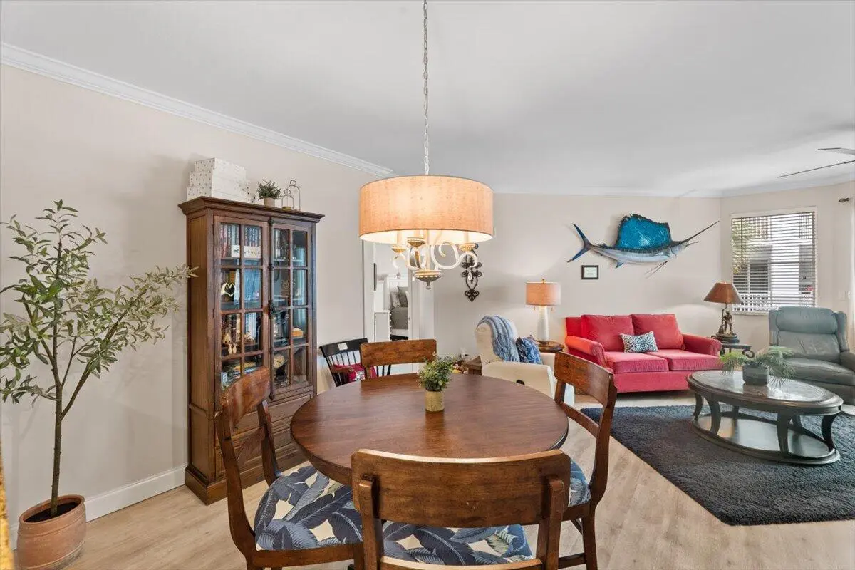 DINING AREA at 815 NW Flagler Avenue 201, Stuart