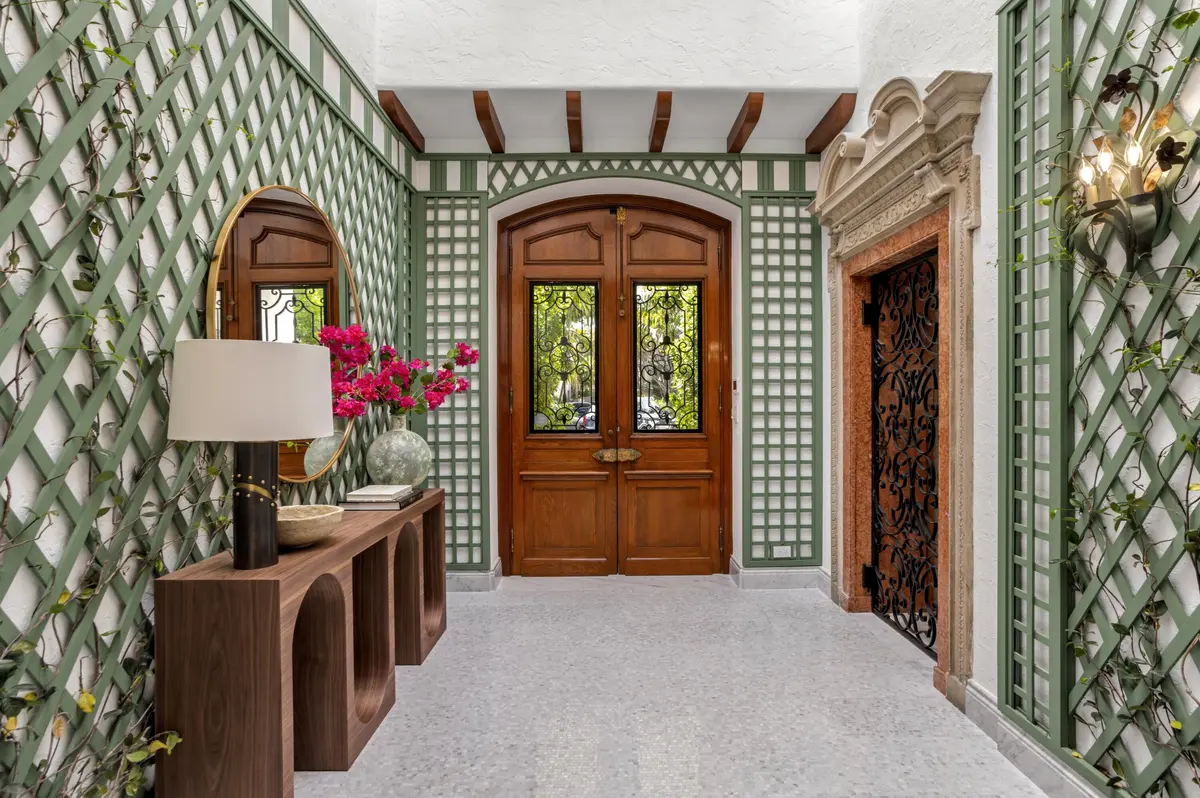 mls_FOYER_STRAIGHT_EB at 206 Phipps Plaza, Palm Beach