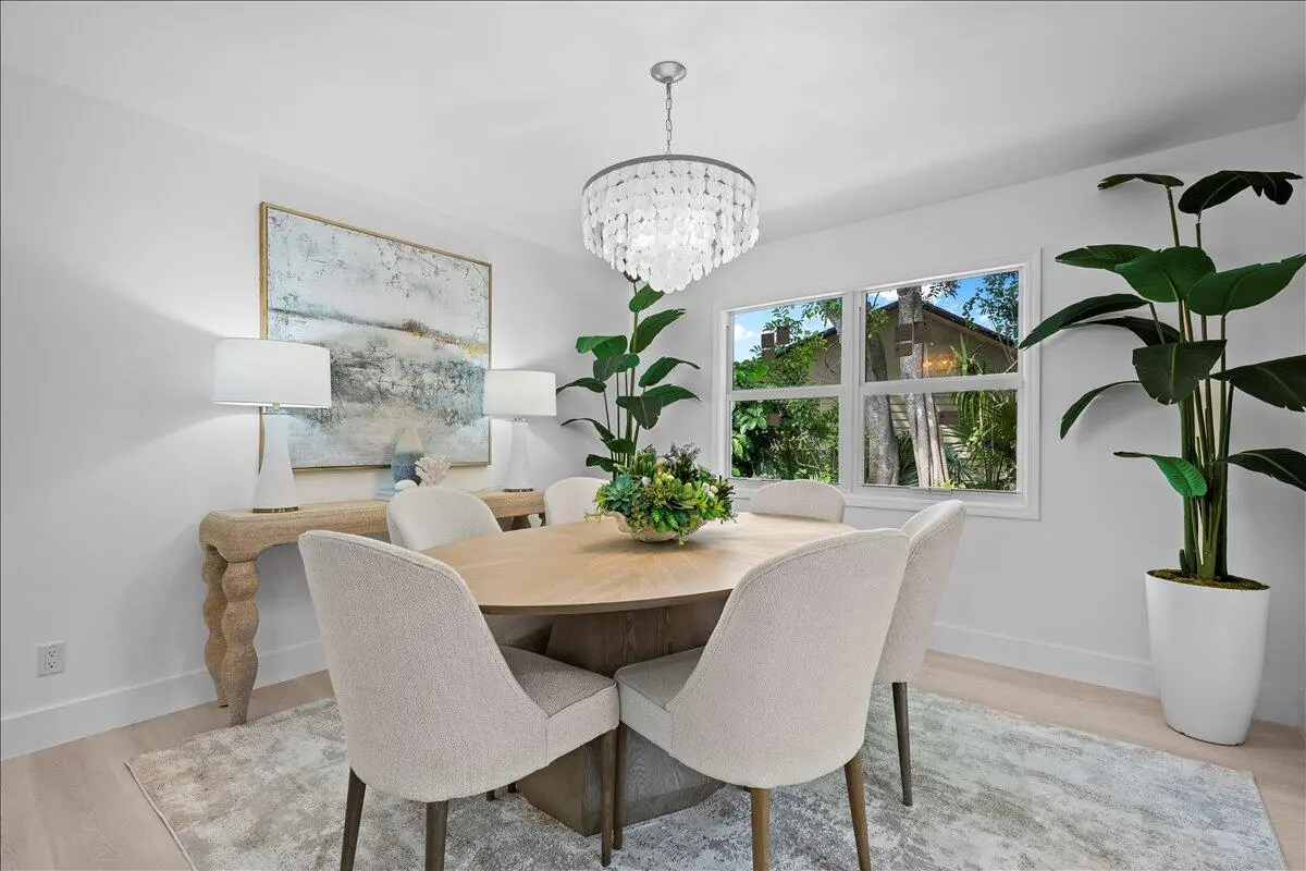 10-LUX_1646 at 48 Wingo Street, Tequesta