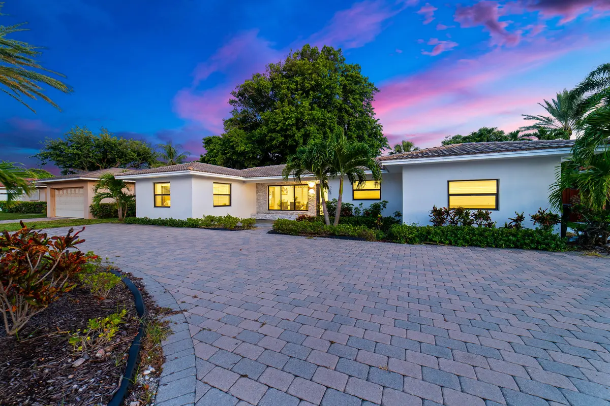 DSC05047 at 324 Bamboo Road, Palm Beach Shores