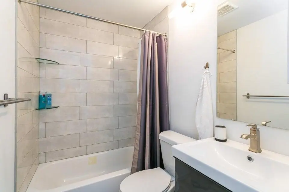 Bathroom at 275 Cypress Point Drive, Palm Beach Gardens