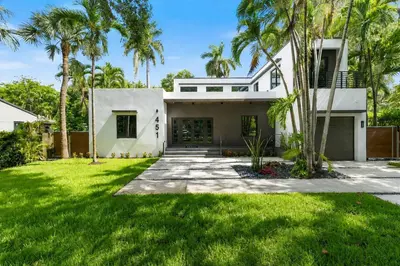 451 NE 119TH Street, Biscayne Park – leased