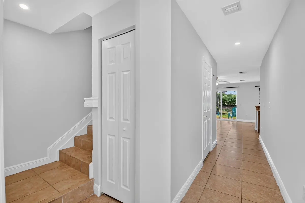 5-web-or-mls-DSC_1793 at 6691 Old Farm Trail, Boynton Beach