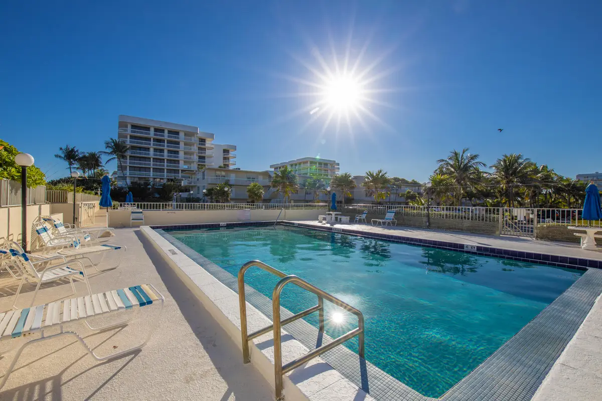 5D1A1115 at 2565 S OCEAN Boulevard 1040, Palm Beach