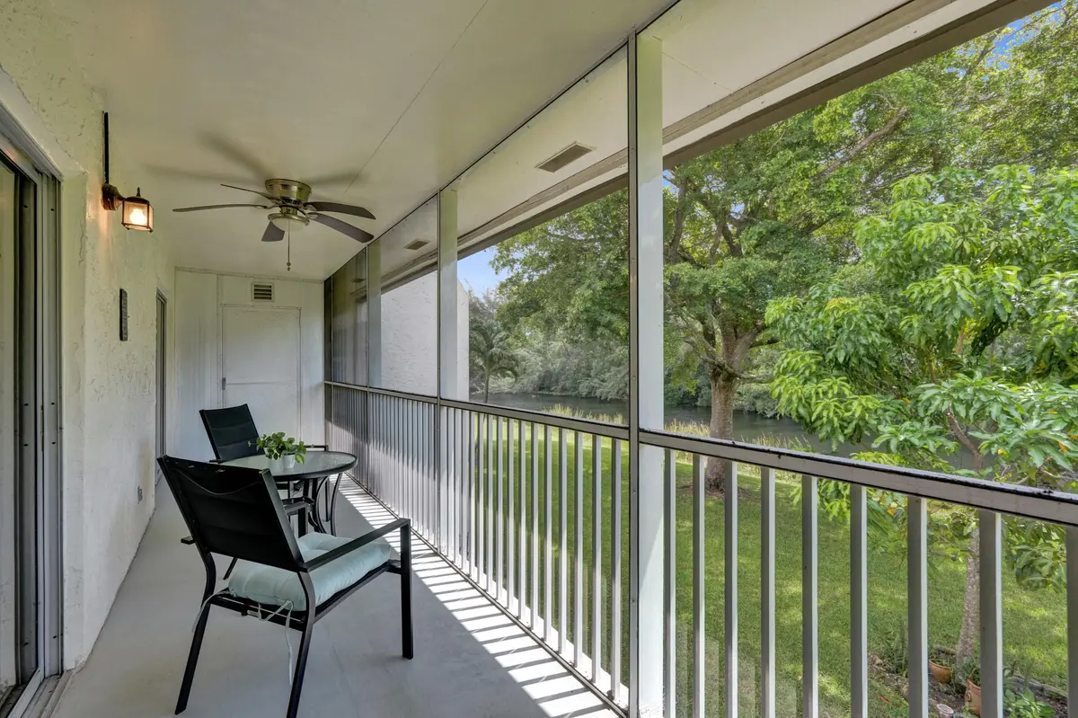 DSC00029 at 130 LAKE MERYL Drive 227, West Palm Beach