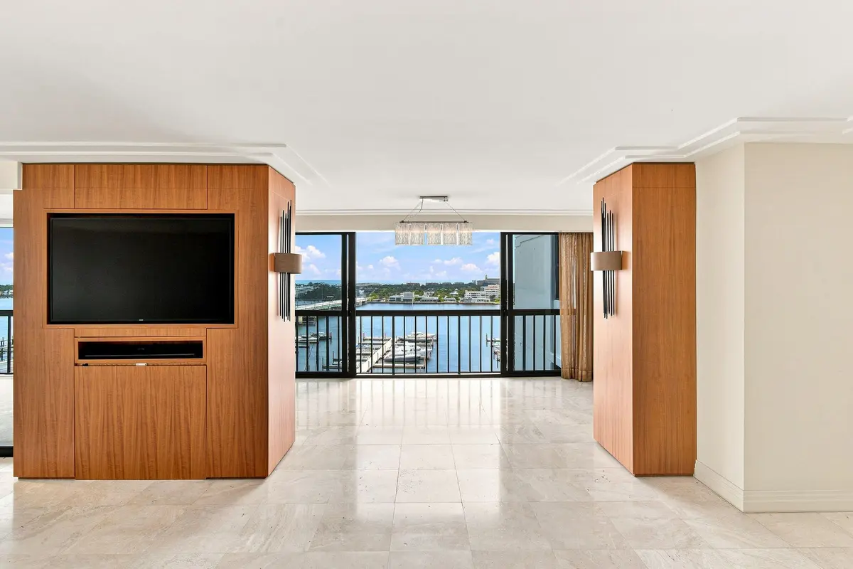 400NFlaglerDr#1701(9) at 400 N FLAGLER Drive 1701, West Palm Beach