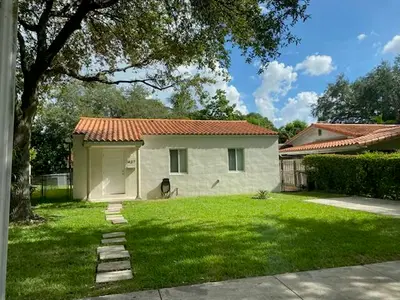 437 LARK Avenue, Miami Springs – sold