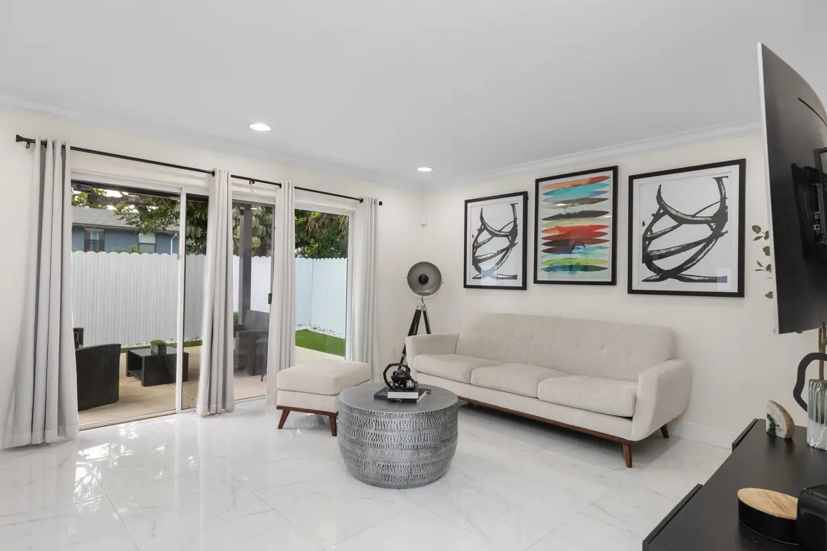 1I6A3604 at 5799 WOODLAND POINT Drive, Tamarac